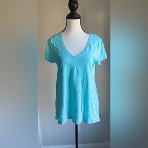 Lilly Pulitzer V-neck shirt